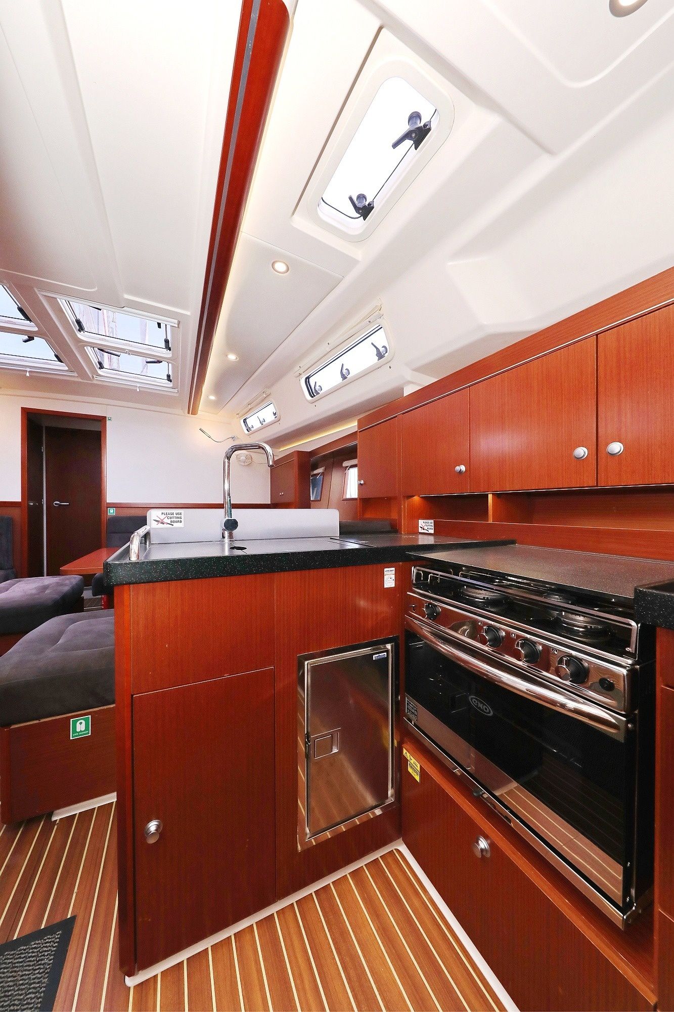 Hanse 455 | Bare Necessities