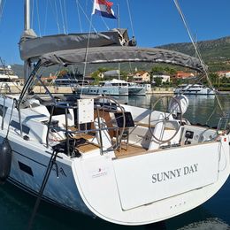 Hanse 388 | Sunny Day
