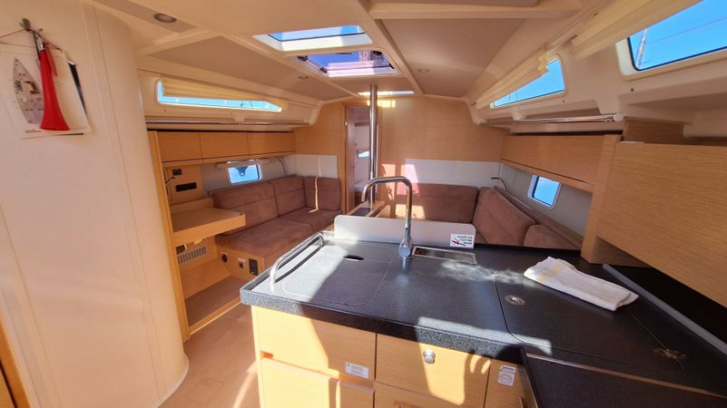 Hanse 388 | Sunny Day