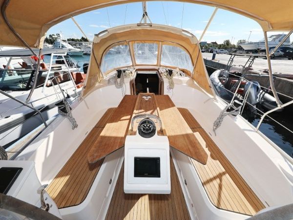 Bavaria Cruiser 37 | Lupe