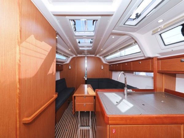 Bavaria Cruiser 37 | Lupe