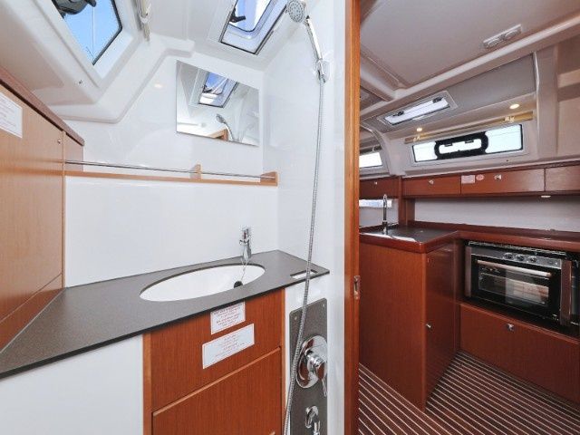 Bavaria Cruiser 37 | Lupe