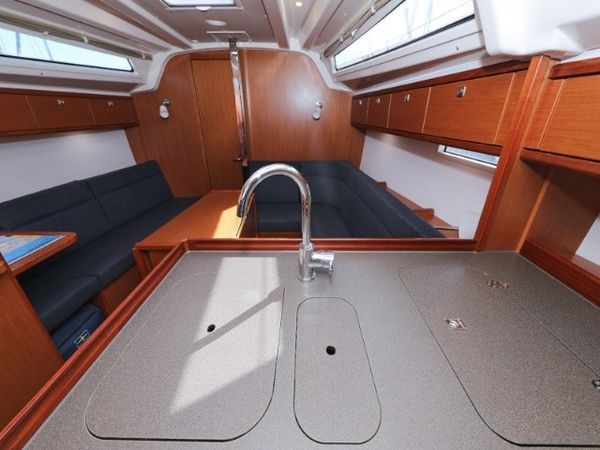 Bavaria Cruiser 37 | Lupe