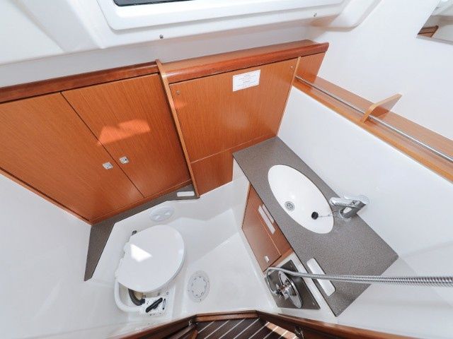 Bavaria Cruiser 37 | Lupe