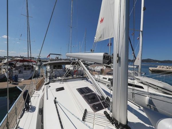 Bavaria Cruiser 46 | Jameson 2
