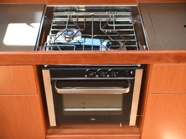 Bavaria Cruiser 46 | Jameson 2