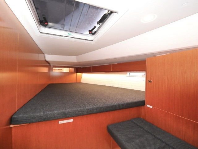 Bavaria Cruiser 46 | Jameson 2