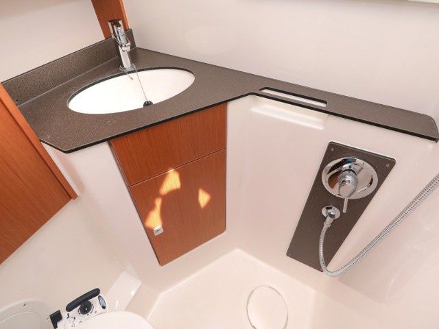 Bavaria Cruiser 46 | Jameson 2