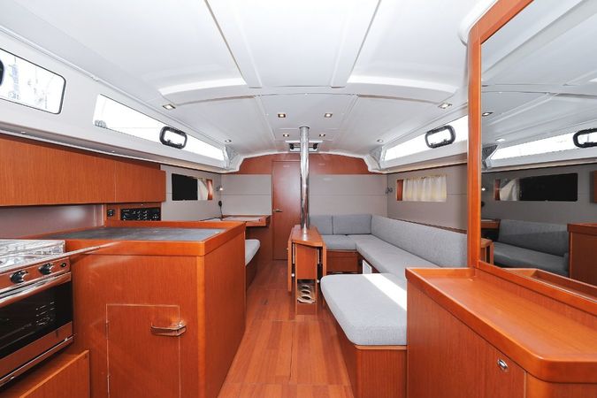 Beneteau Oceanis 41.1 | Seven