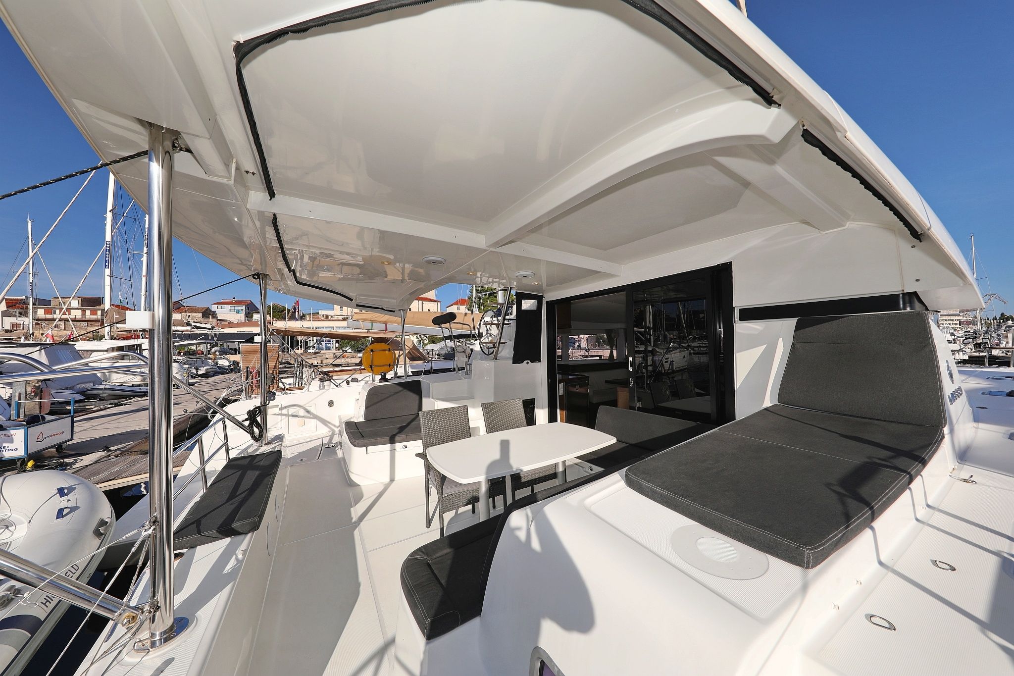 Lagoon 42 | Sapphire