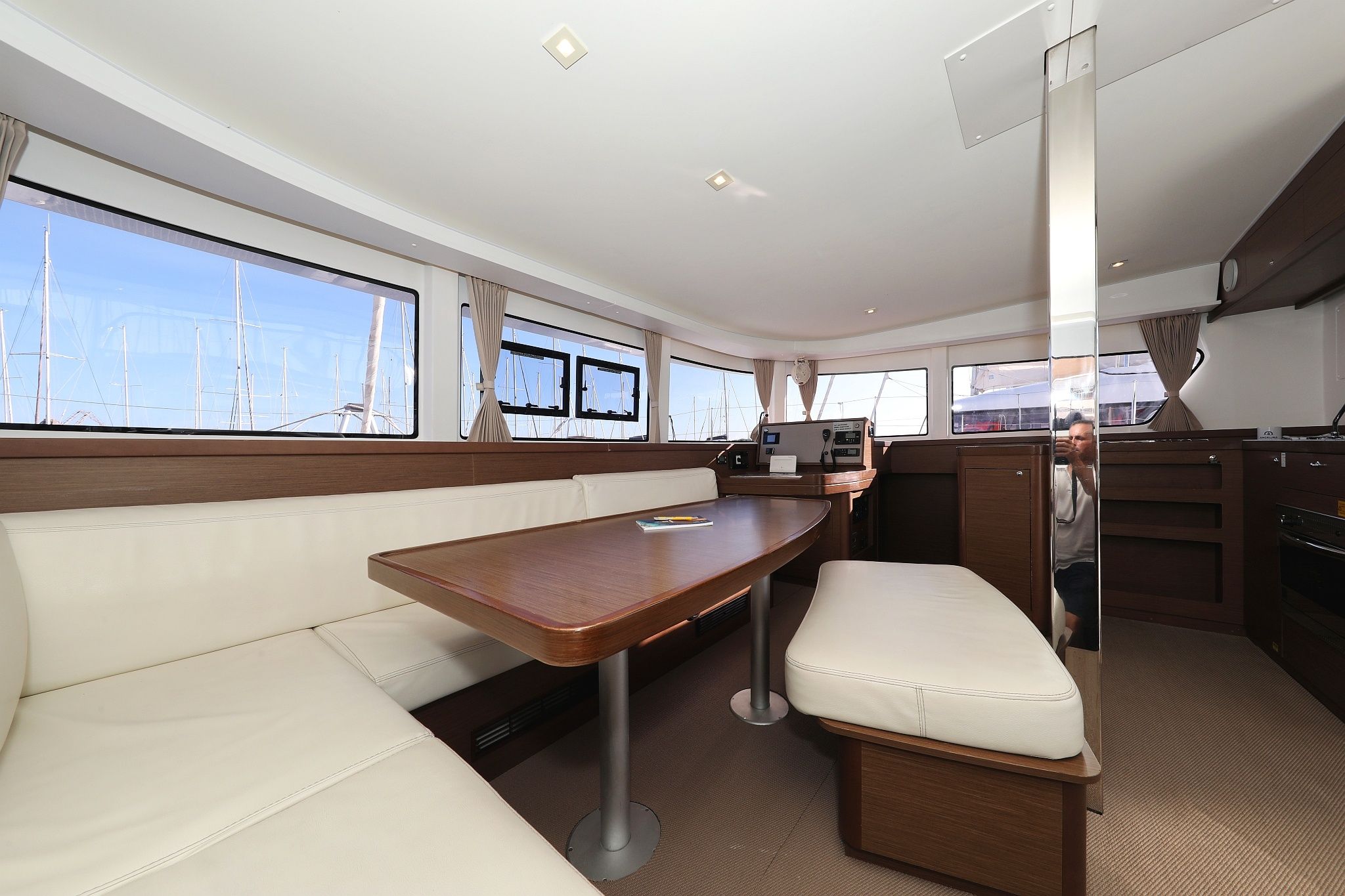 Lagoon 42 | Sapphire