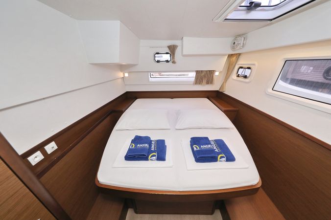 Lagoon 42 | Sapphire