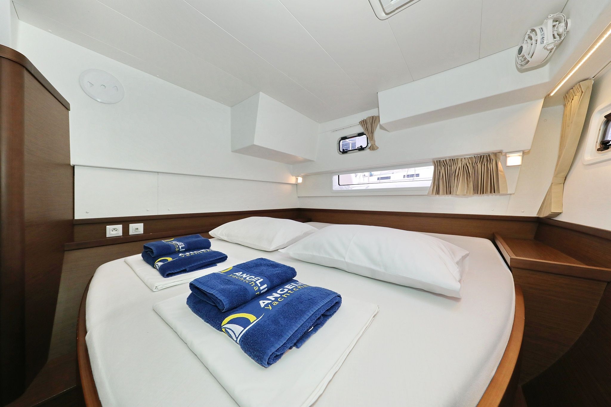 Lagoon 42 | Sapphire