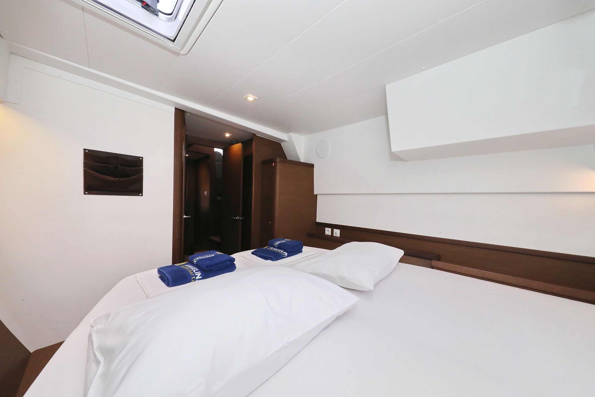 Lagoon 42 | Sapphire