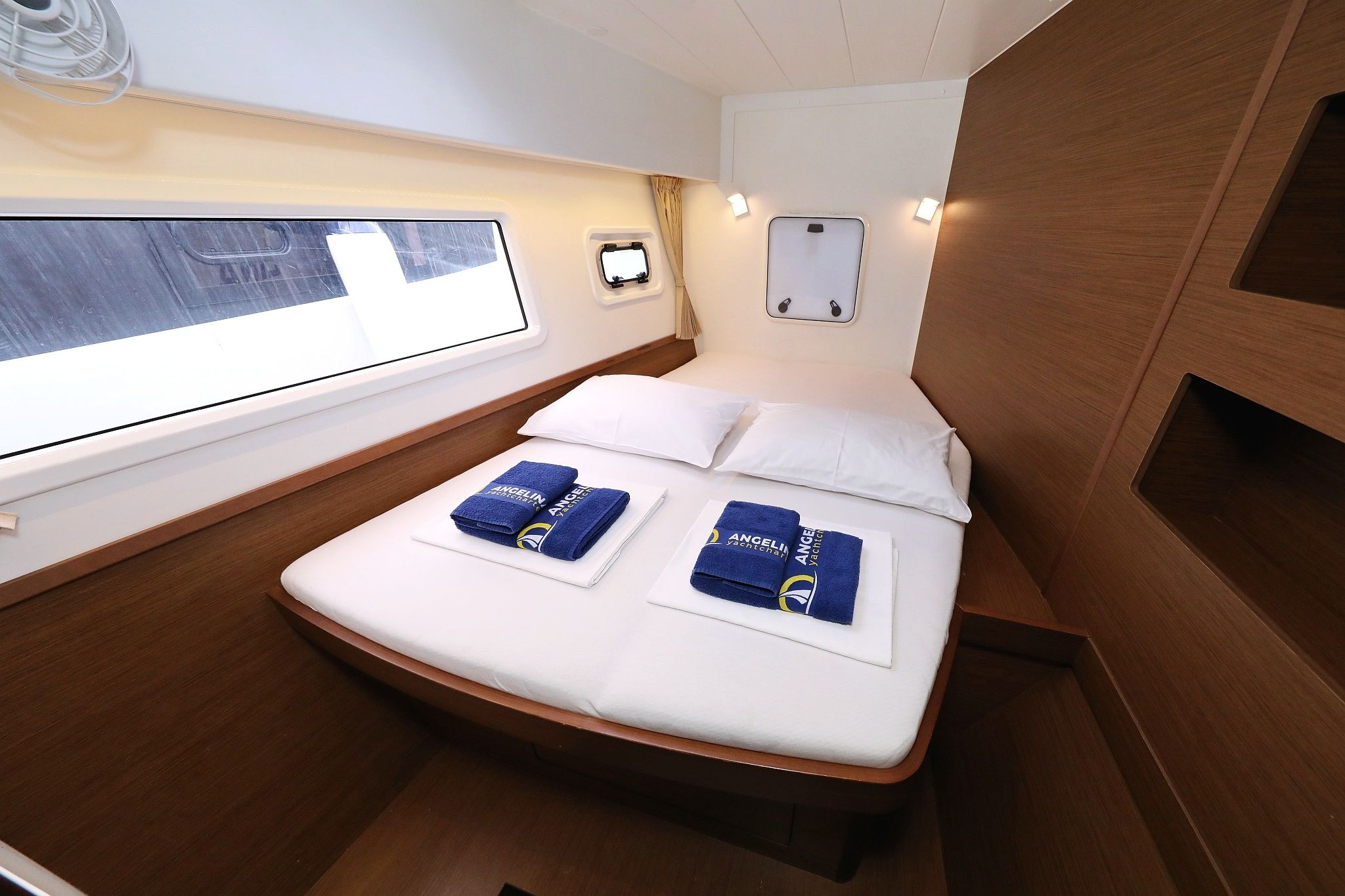 Lagoon 42 | Sapphire