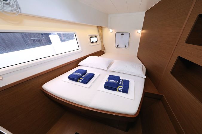 Lagoon 42 | Sapphire