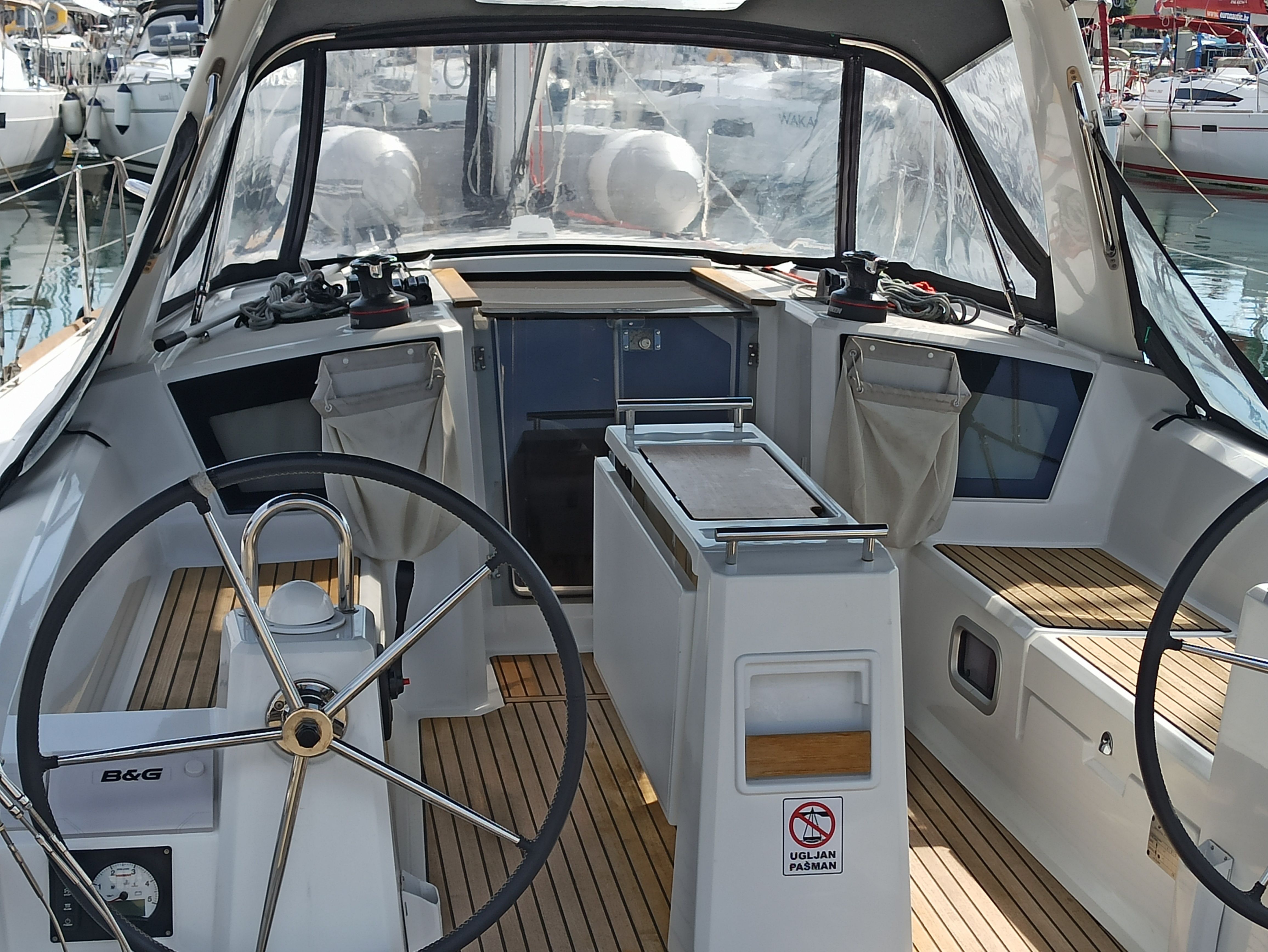Beneteau Oceanis 38.1 | Reya