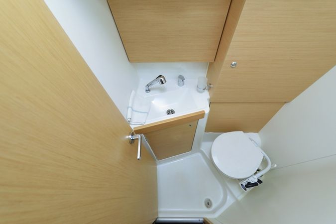 Beneteau Oceanis 38.1 | Reya