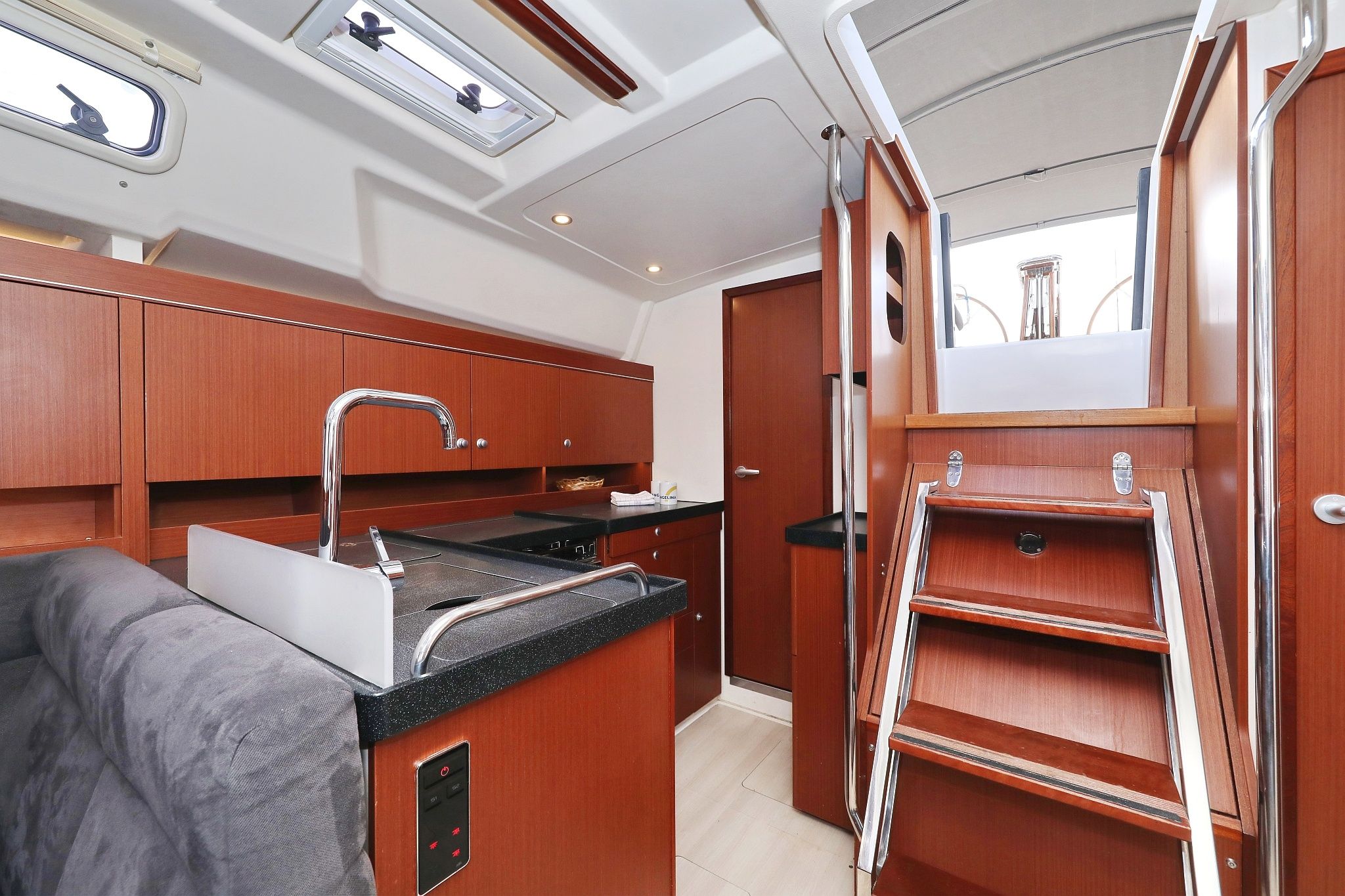 Hanse 455 | Kulfoldi Panna