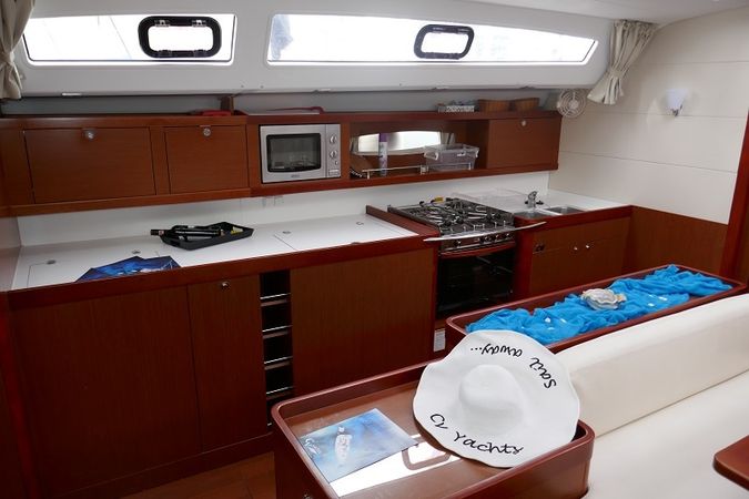 Beneteau Oceanis 50 | Promise