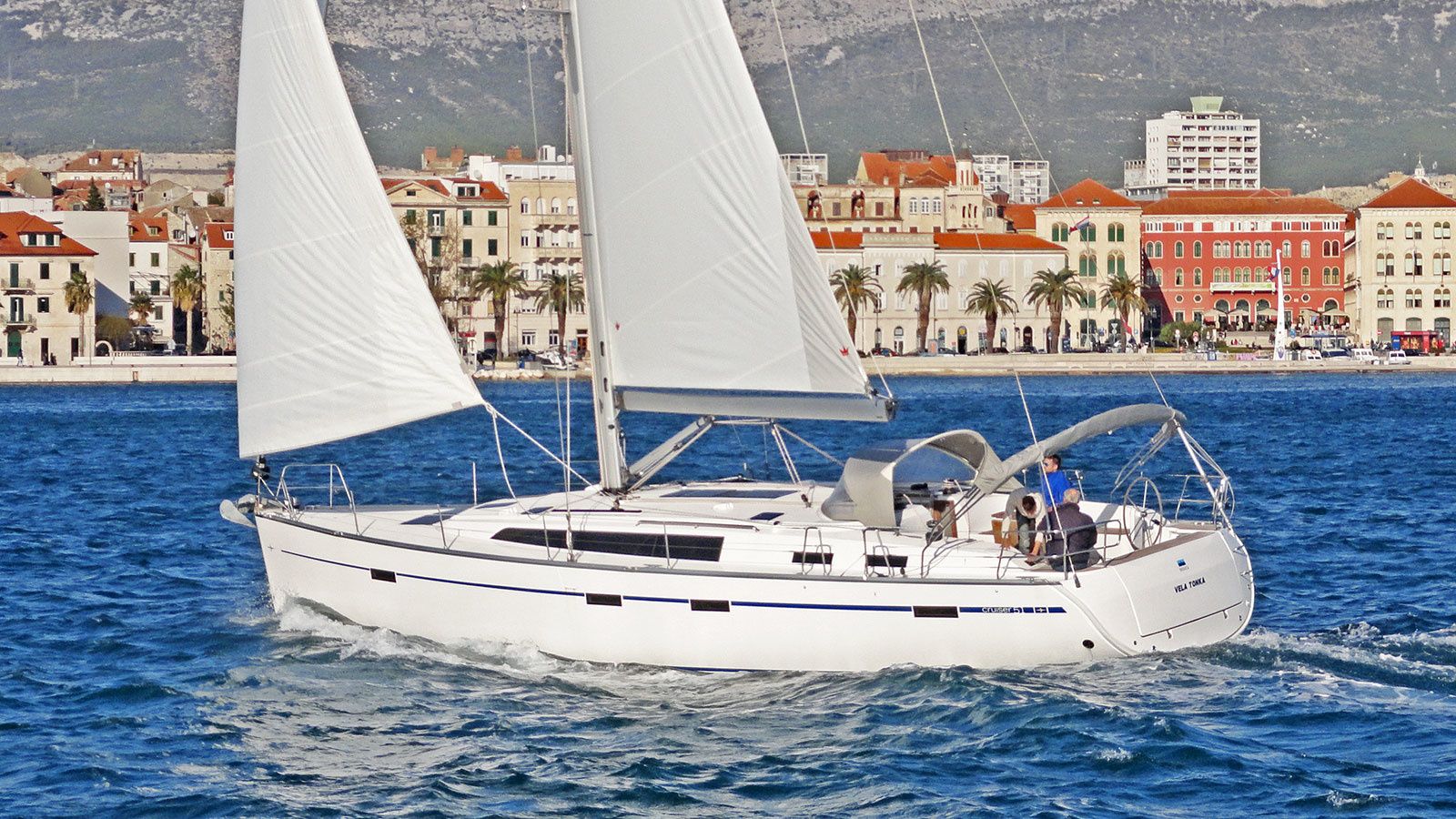 Bavaria Cruiser 51 | Vela Tonka