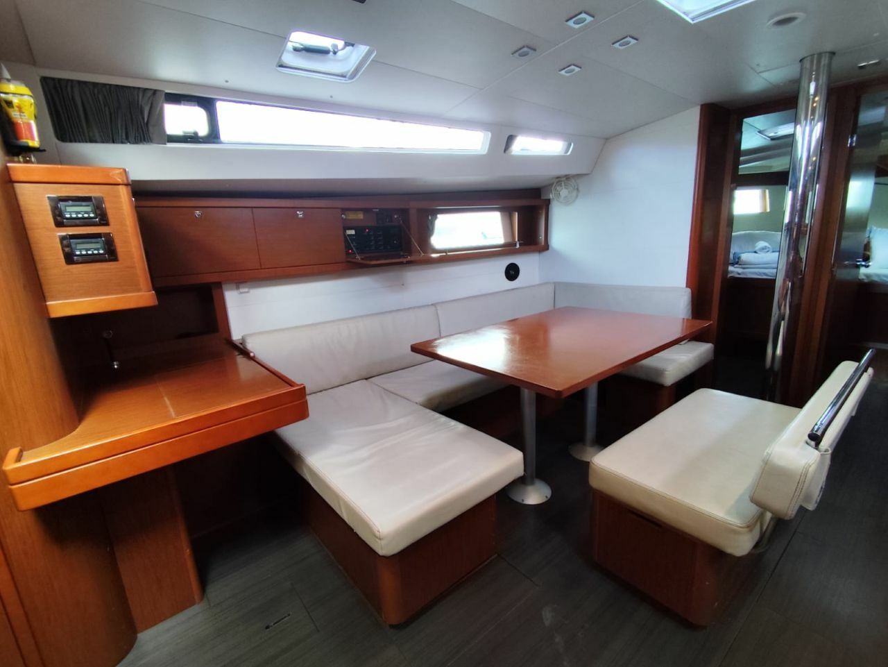 Beneteau Oceanis 48 | Desroches