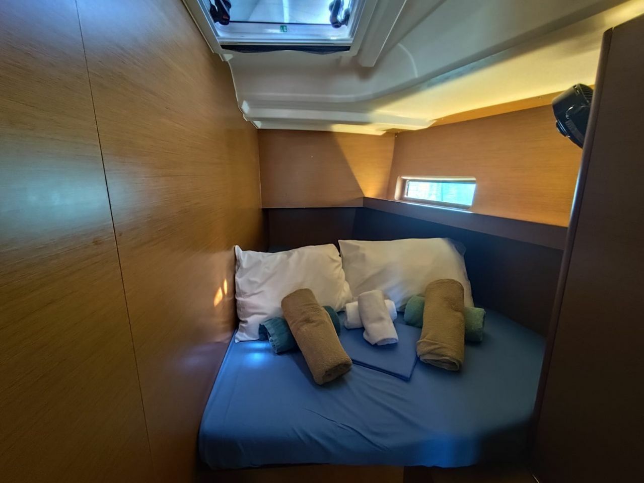 Beneteau Oceanis 48 | Desroches
