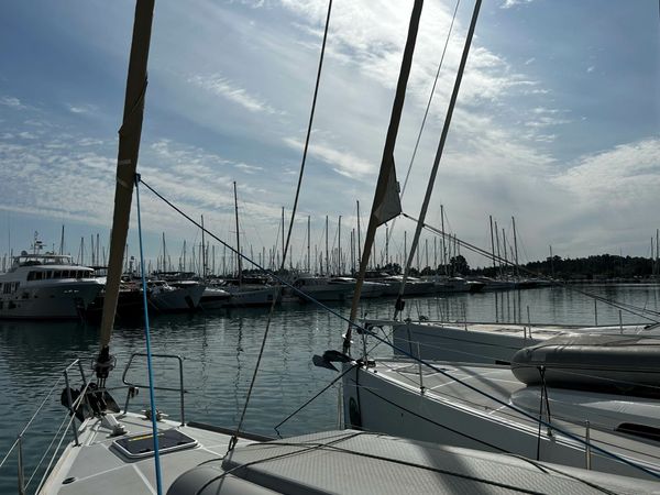 Beneteau Oceanis 48 | Farquhar