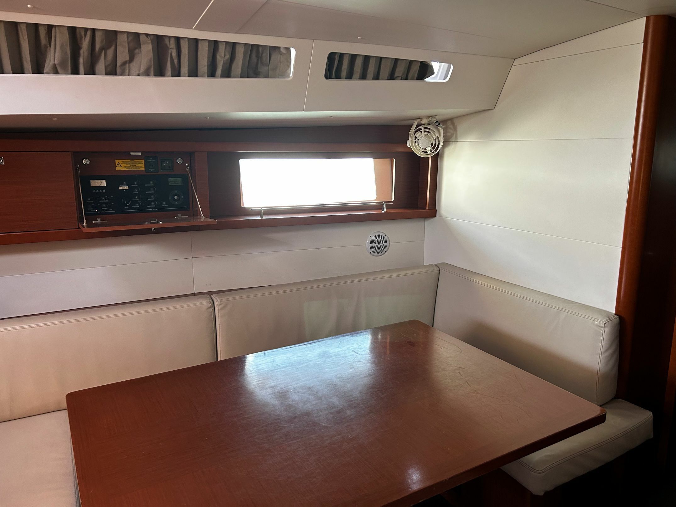 Beneteau Oceanis 48 | Farquhar