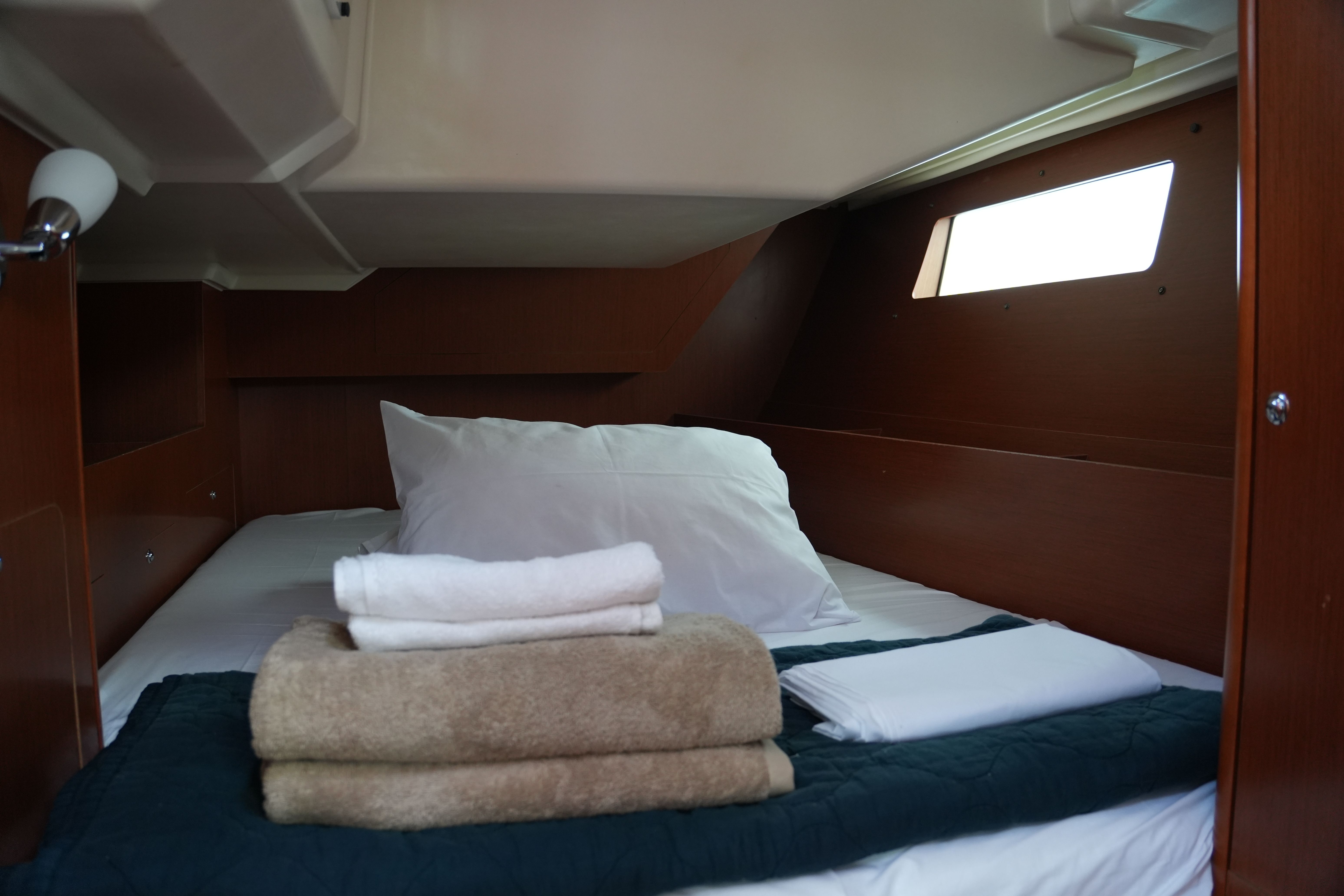Beneteau Oceanis 41.1 | Poros