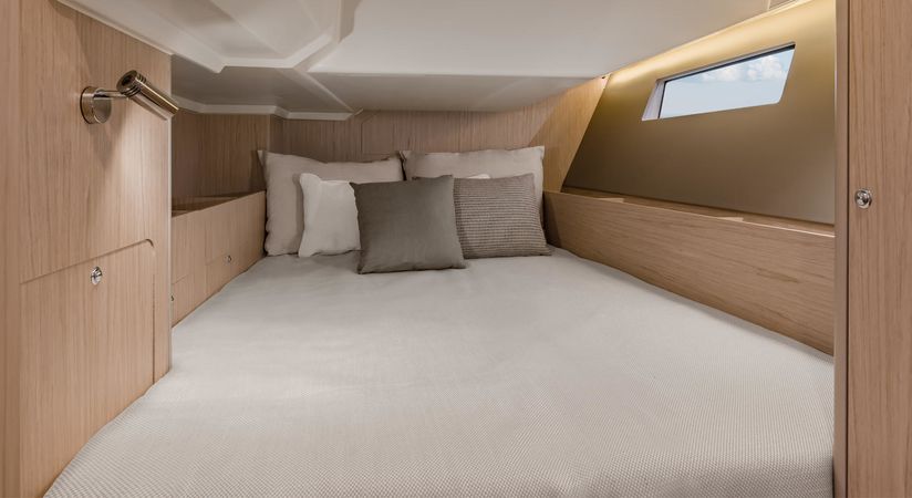 Beneteau Oceanis 41.1 | Tselena