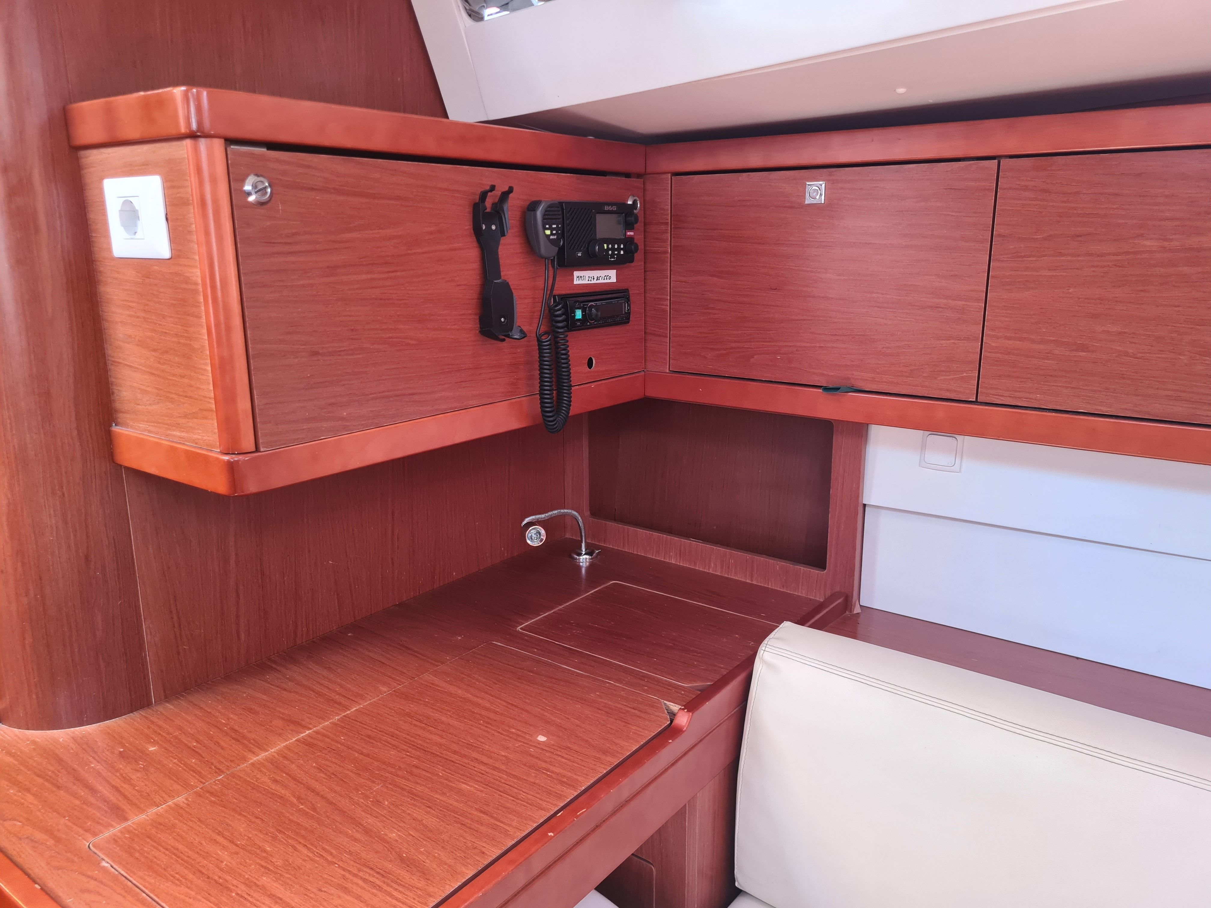 Beneteau Oceanis 48 | Stromboli