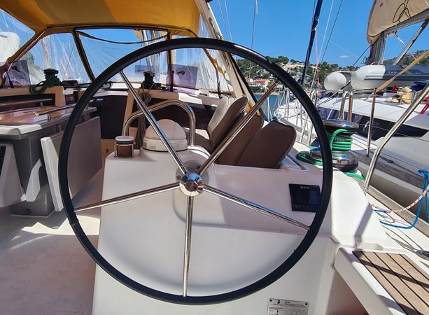 Beneteau Oceanis 48 | Stromboli