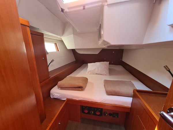 Beneteau Oceanis 48 | Stromboli