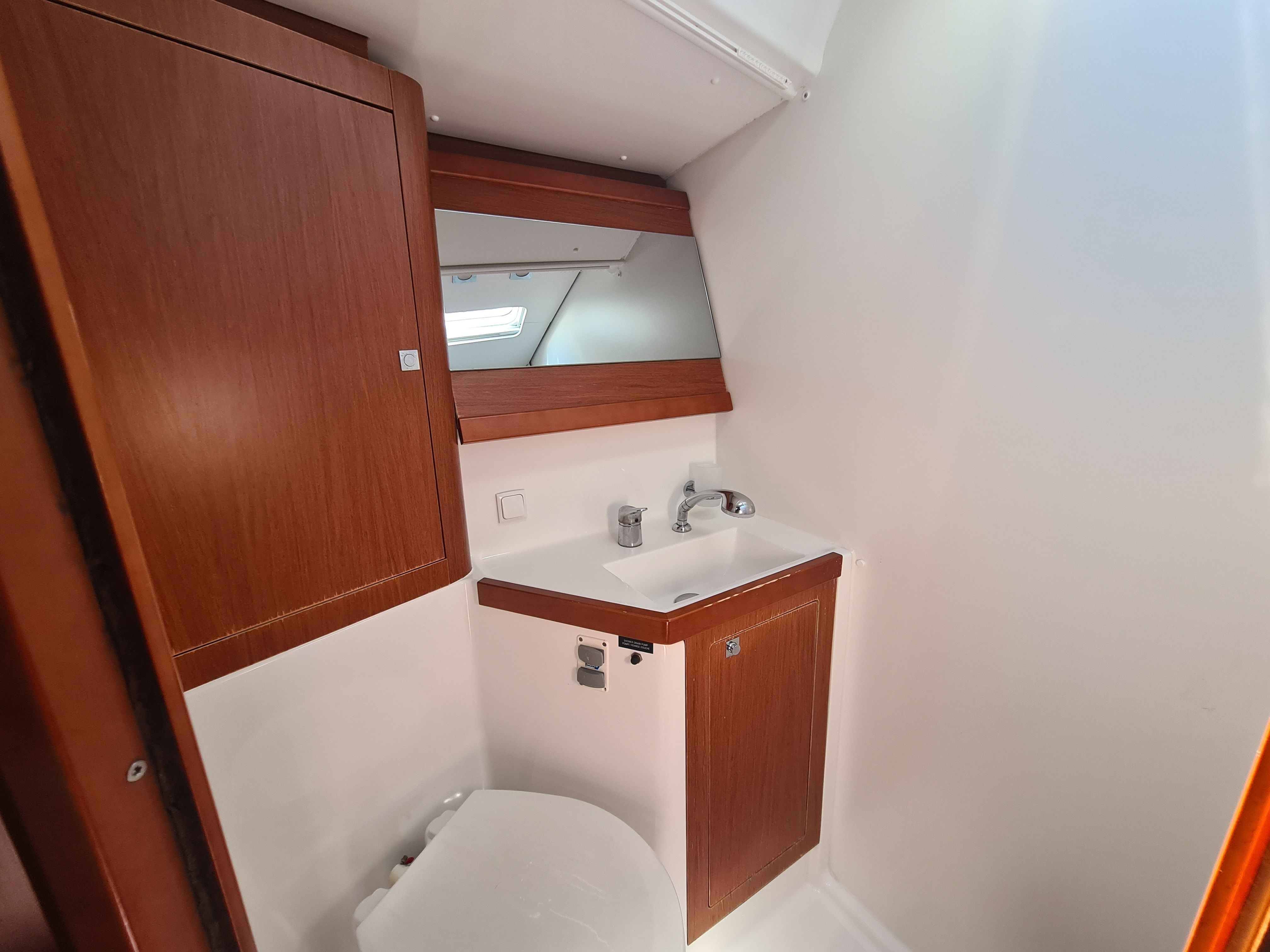 Beneteau Oceanis 48 | Stromboli