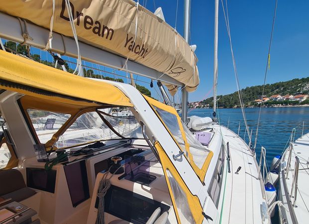 Beneteau Oceanis 48 | Stromboli