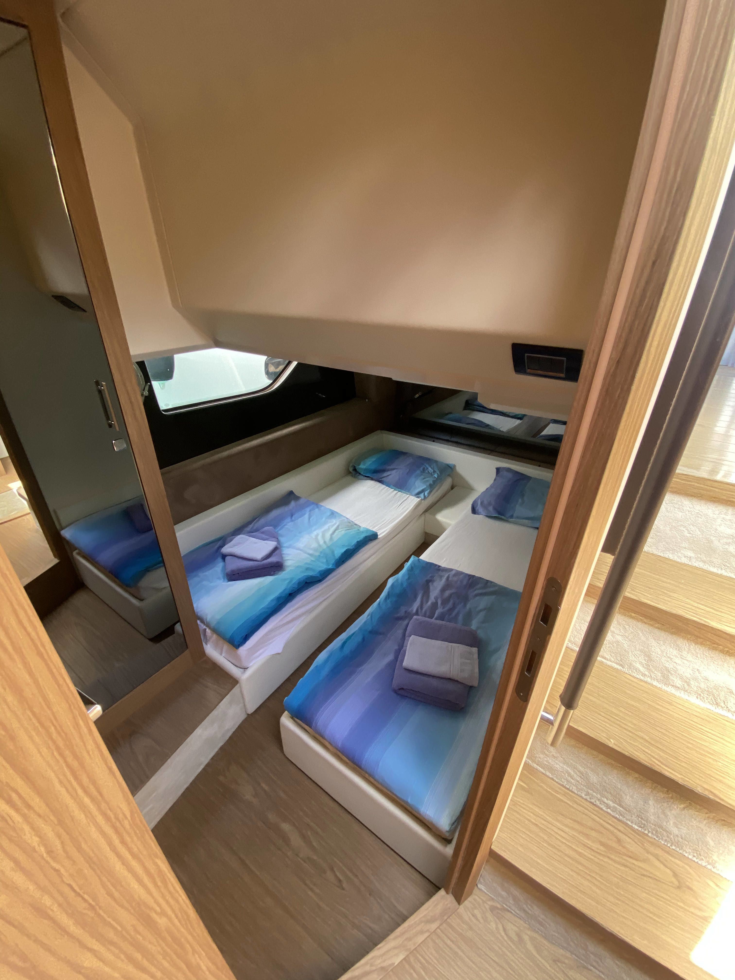 Sessa Fly 47 | Sid One