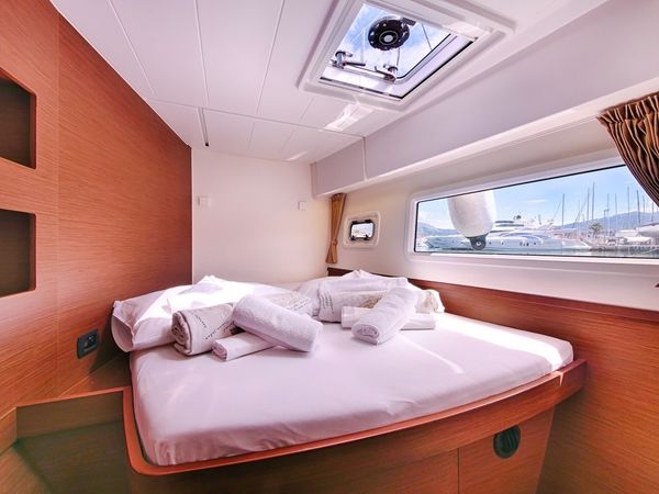 Lagoon 42 | Sea Voyager