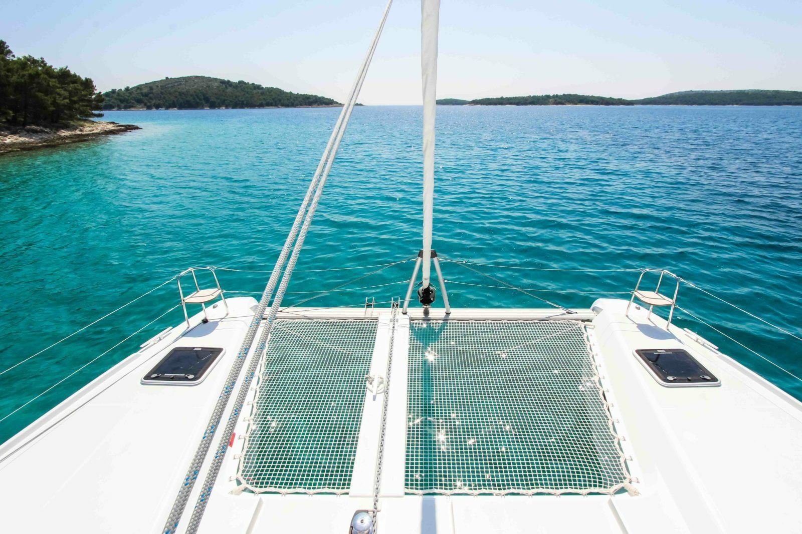 Lagoon 42 | Ice Cat
