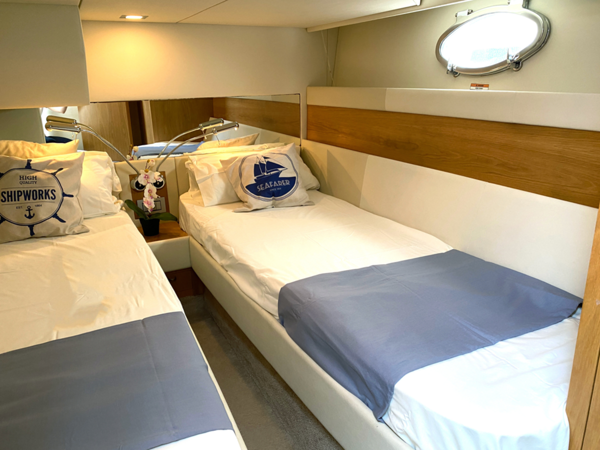 Rodman Muse 44 | Marlongo 2