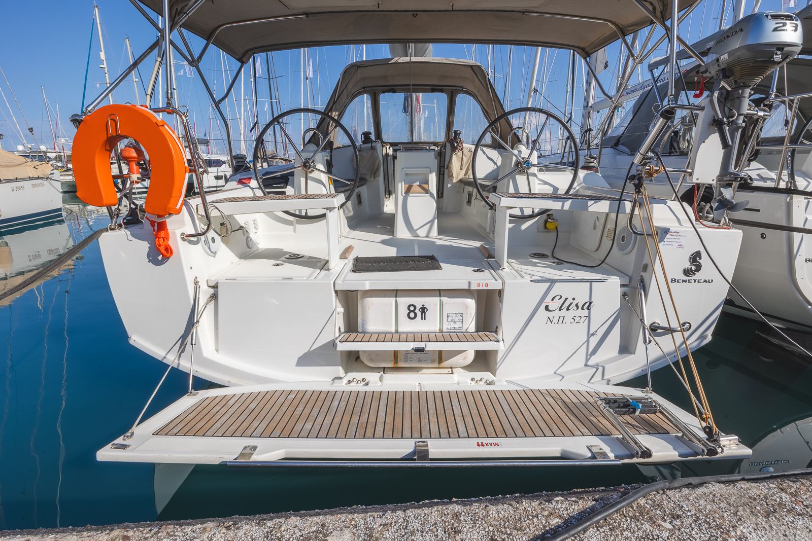Beneteau Oceanis 38 | Elisa
