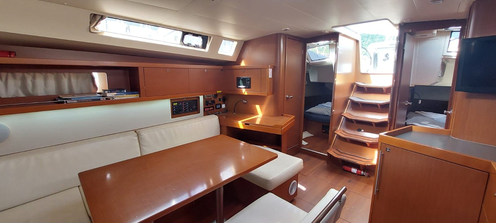 Beneteau Oceanis 45 | Stella