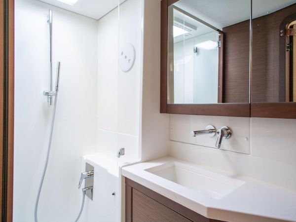 Lagoon 450 S | Hanna 1