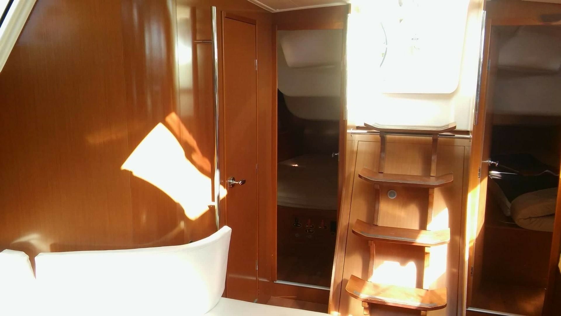 Beneteau Oceanis 40 | Arietta