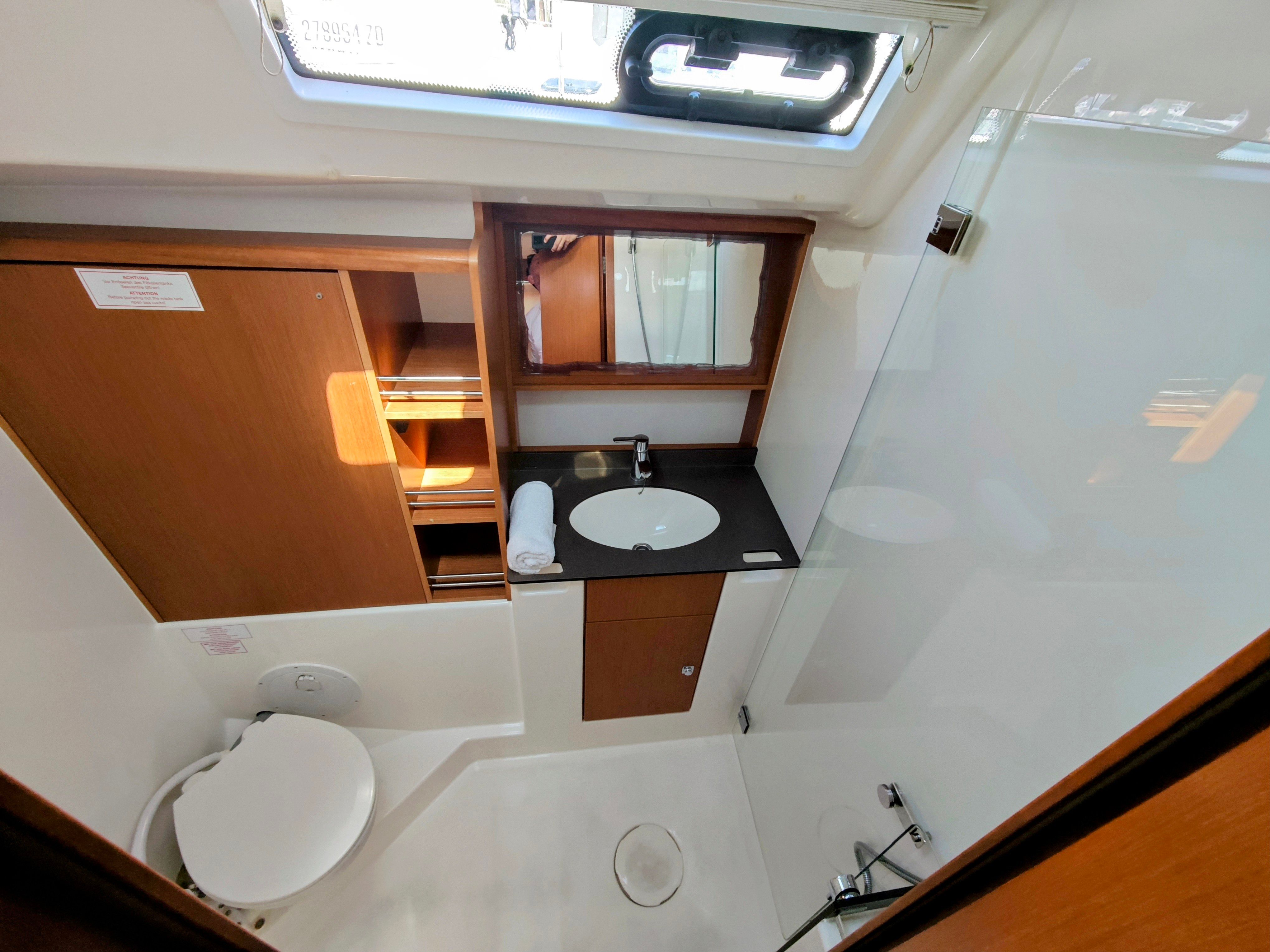 Bavaria Cruiser 51 | Jozefina