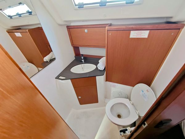 Bavaria Cruiser 51 | Jozefina
