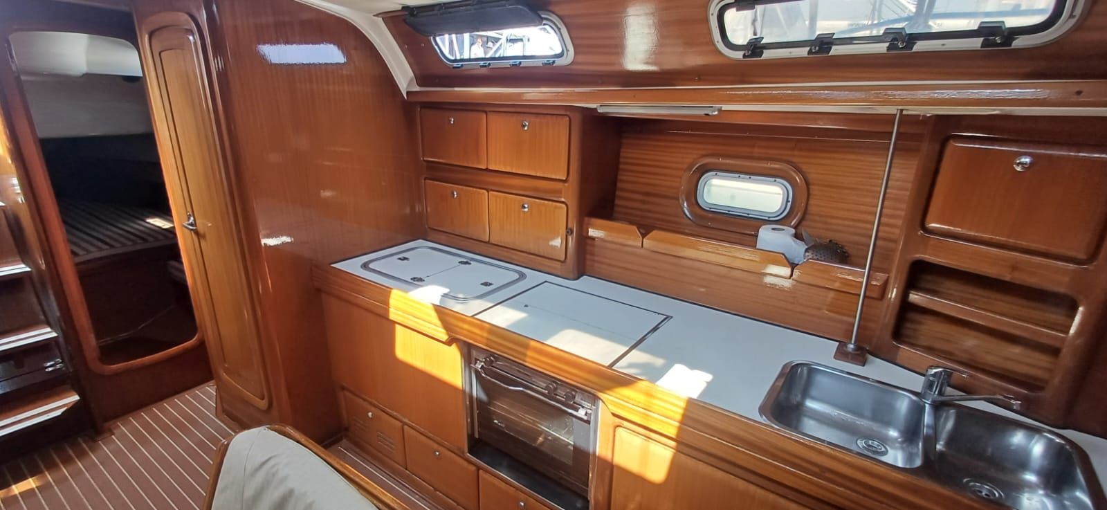 Bavaria 42 Cruiser | Stilvi