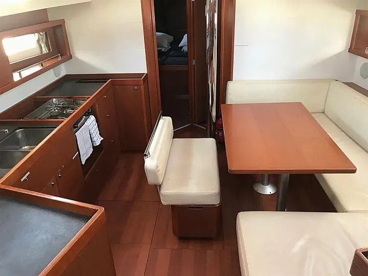 Beneteau Oceanis 45 | Gin Tonic