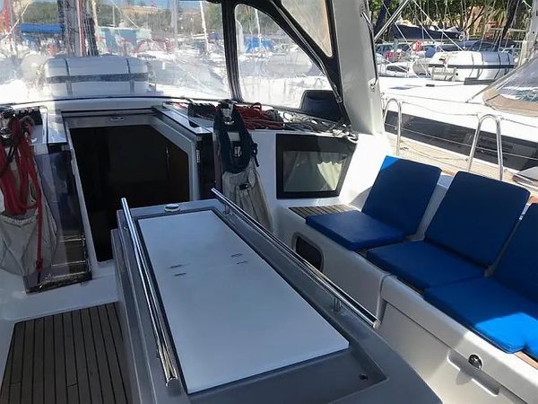 Beneteau Oceanis 45 | Gin Tonic