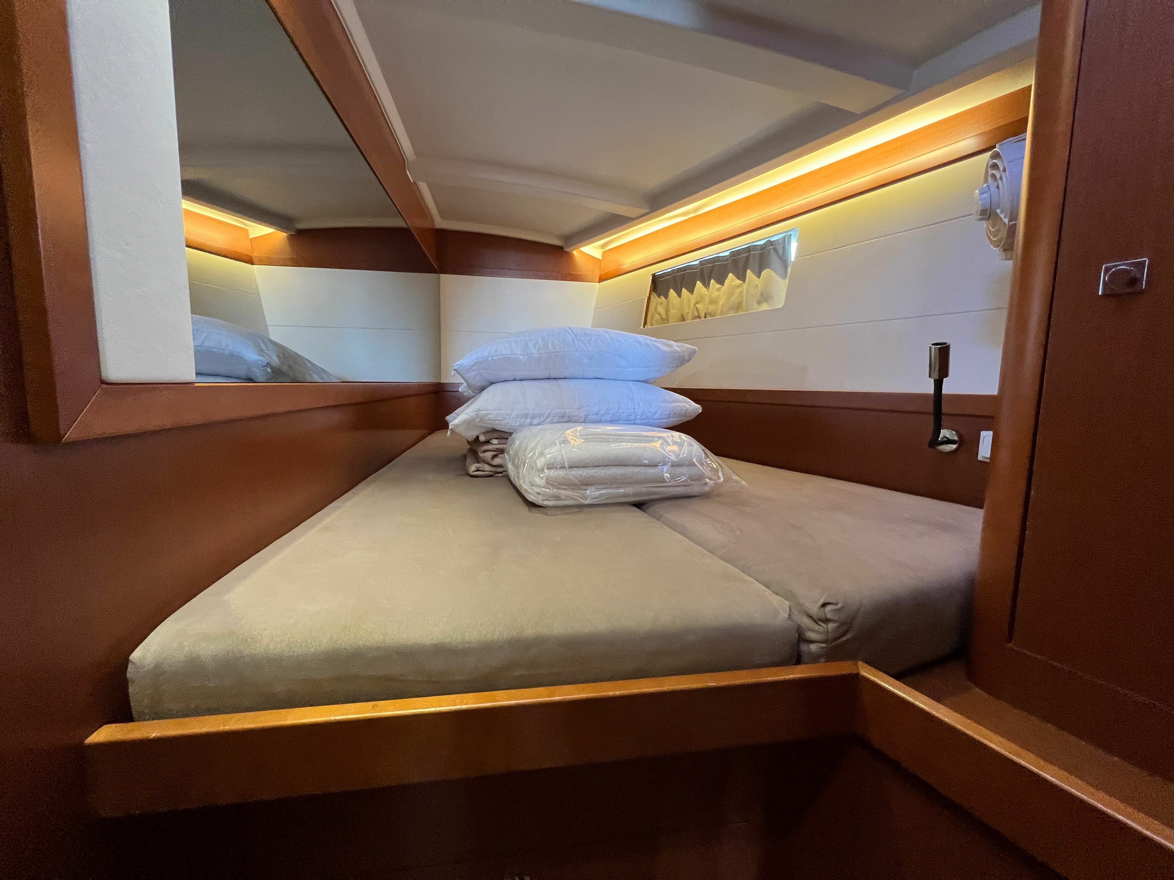 Beneteau Oceanis 48 | Skiron